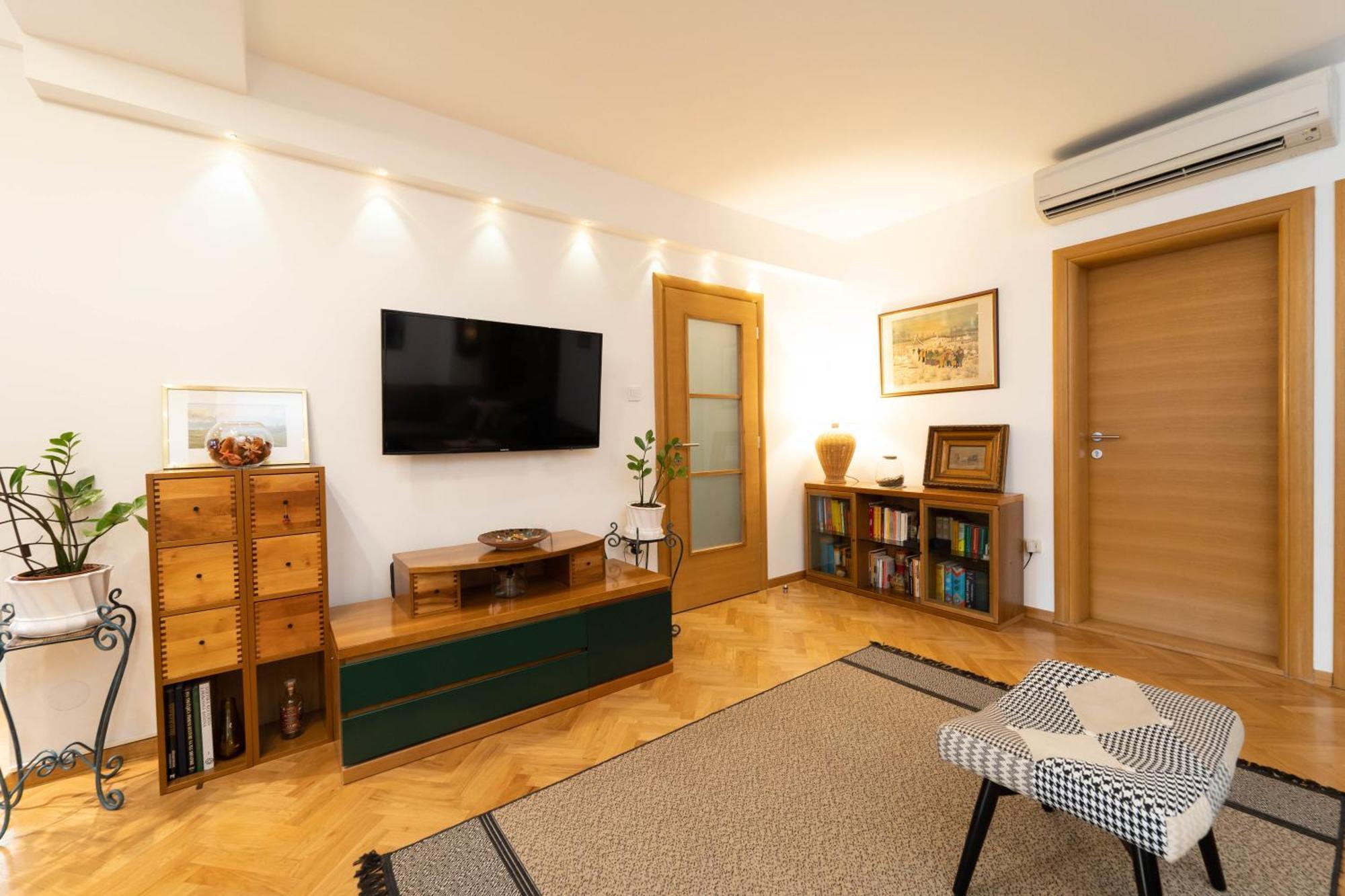 F9 And New F9 Apartment Zagreb Exterior foto